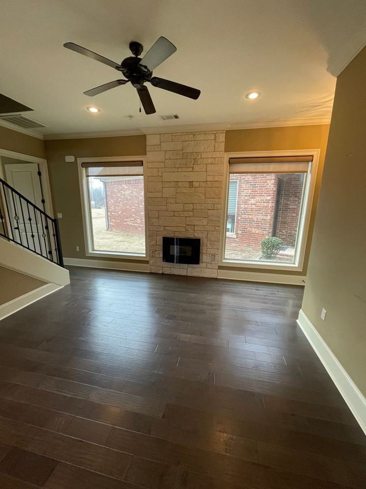 2803 Village Meadow Cv - Photo 3 of 21
