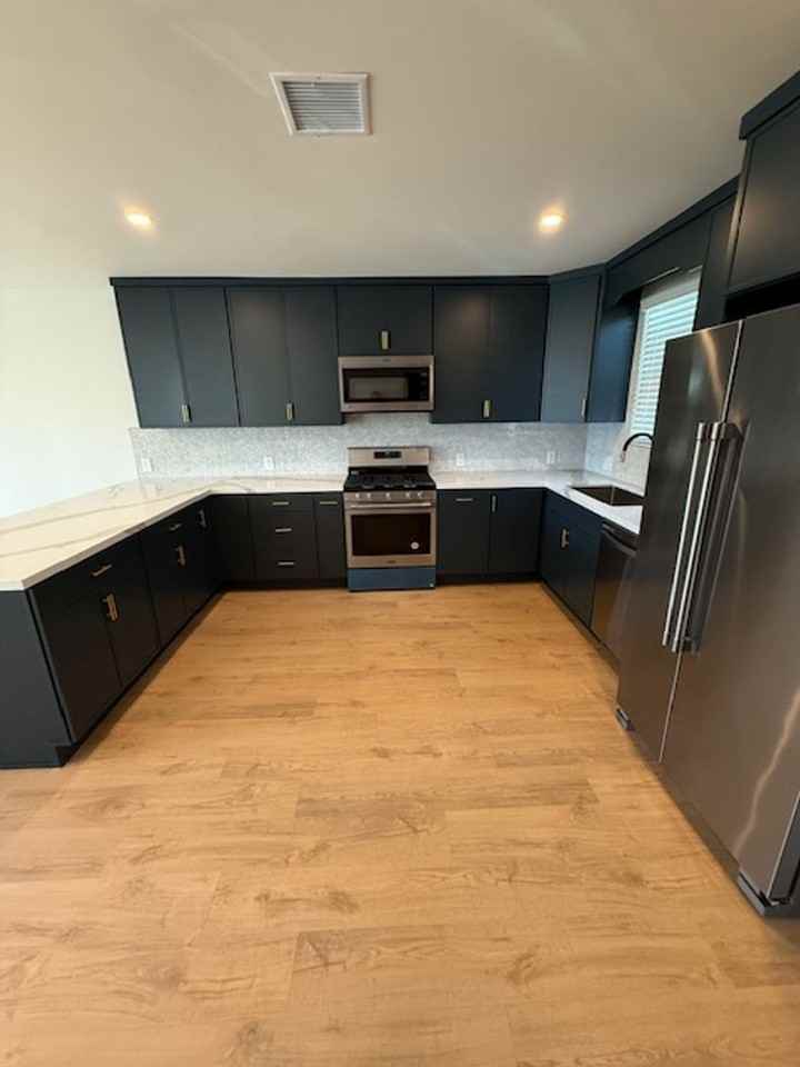 2939 Allred St - Photo 3 of 28