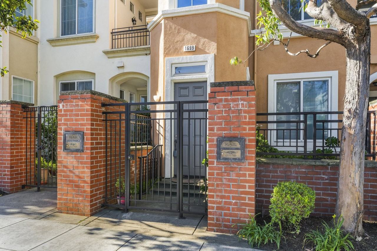 1699 19th Ave - Photo 2 of 34