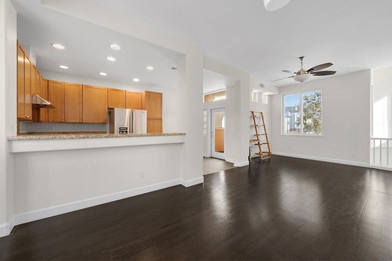 1699 19th Ave - Photo 7 of 34