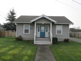 featured image of 110 E Hazel Ave