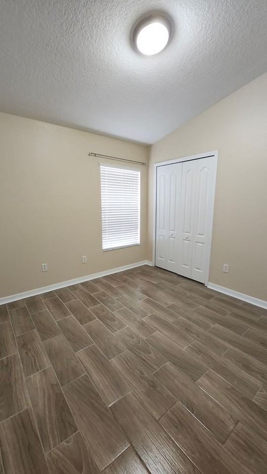 7955 Carriage Pointe Dr - Photo 7 of 16