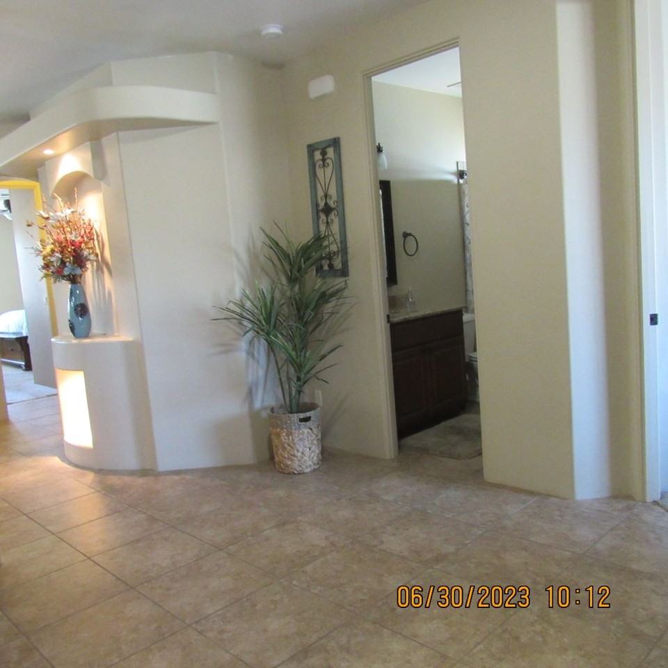 1740 E Chestnut Blvd - Photo 5 of 39