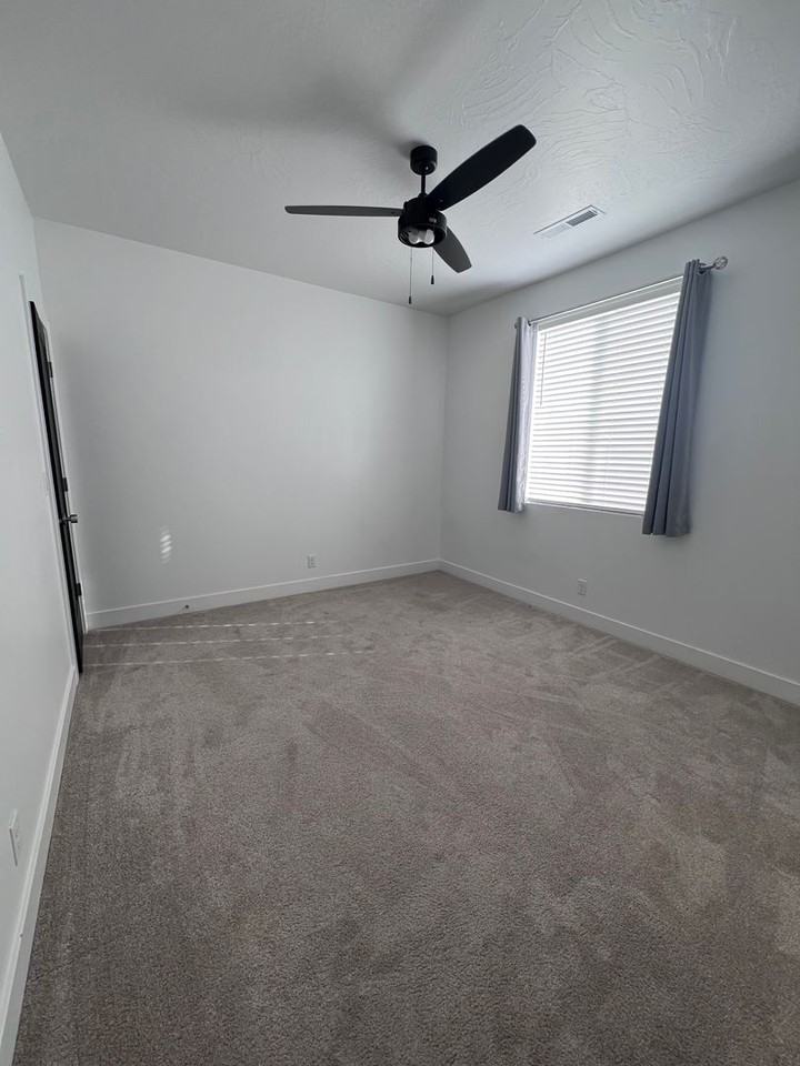 754 E Desert Cactus Dr - Photo 6 of 14