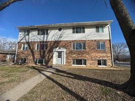 featured image of 3240 Heatherton Dr