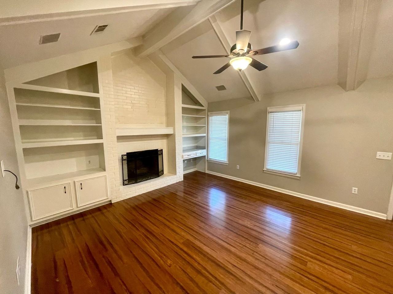 198 Traceland Dr - Photo 2 of 9