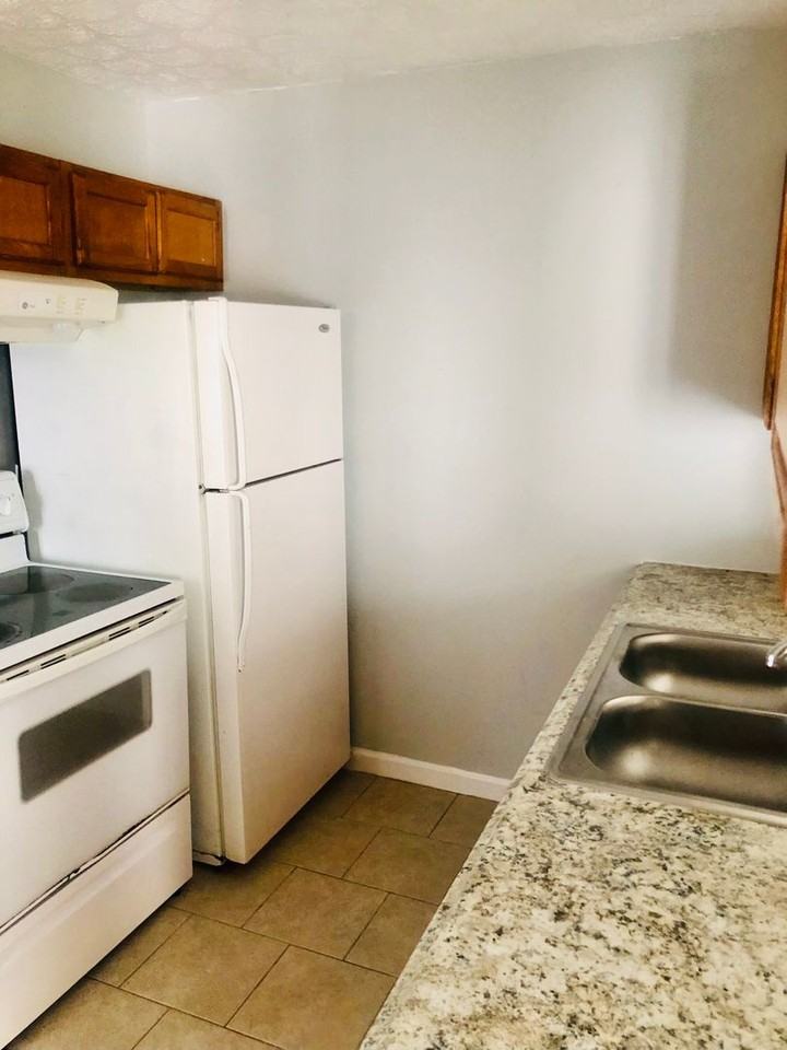 2356/2358 Harrison Ave - Photo 7 of 12