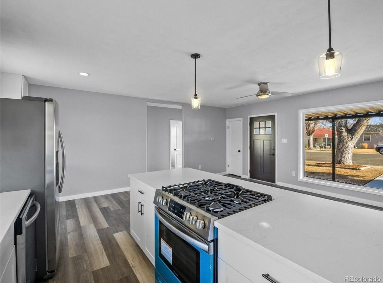 4379 S Washington St - Photo 5 of 24