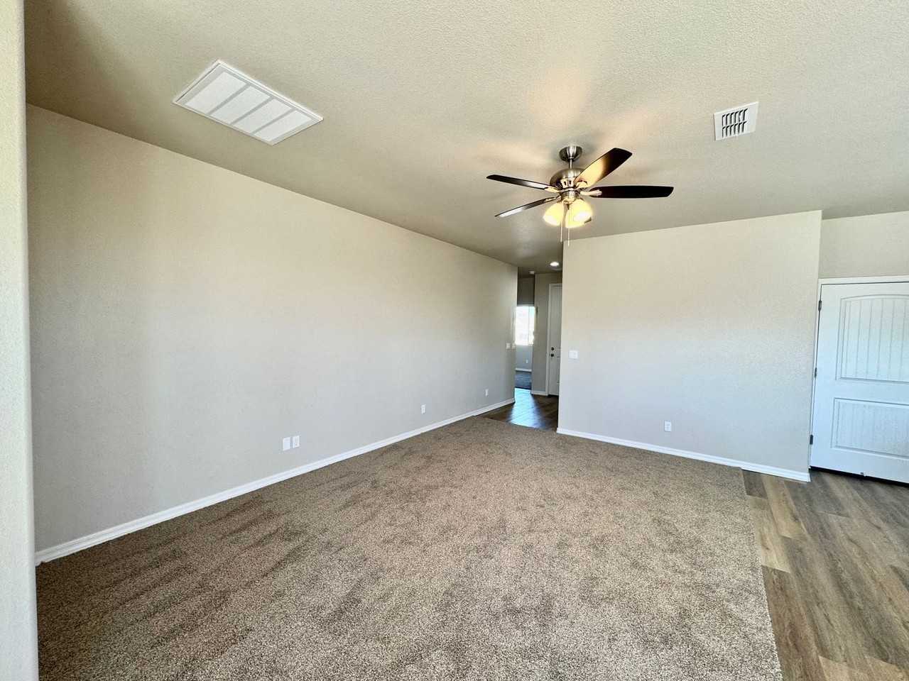 3587 Charleston Loop - Photo 6 of 37