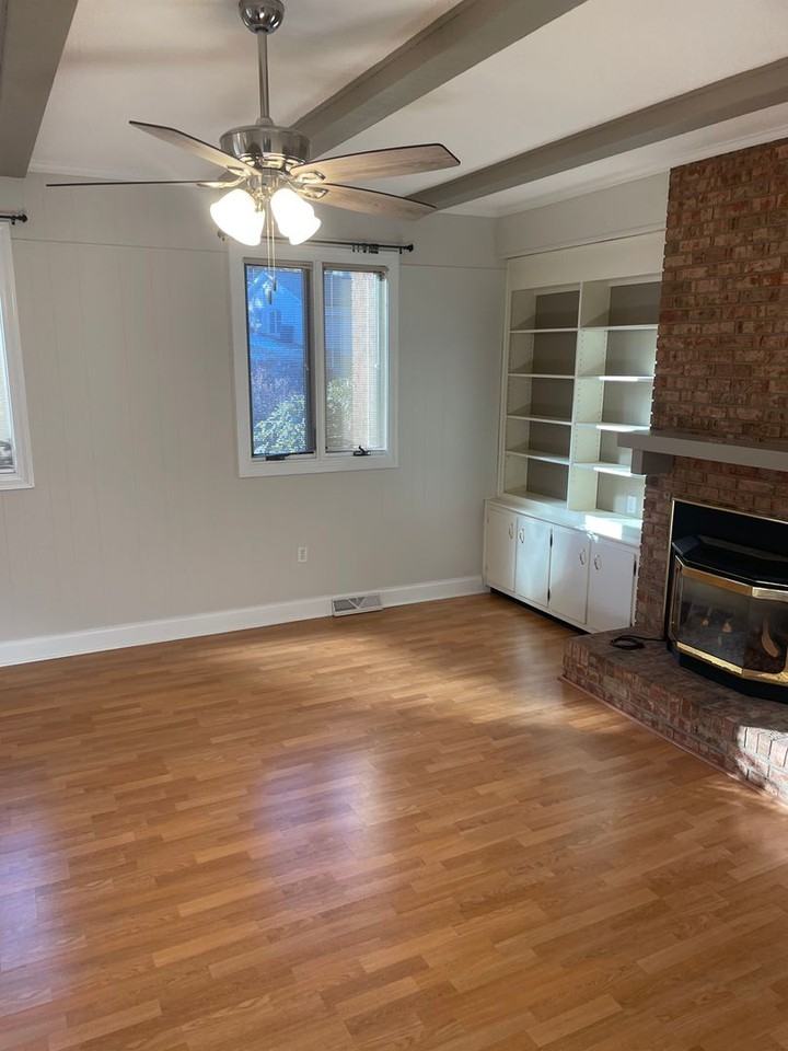 506 Arrowhead Dr - Photo 3 of 24