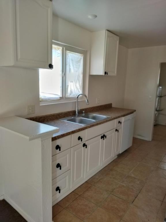 45417 Sancroft Ave - Photo 3 of 8