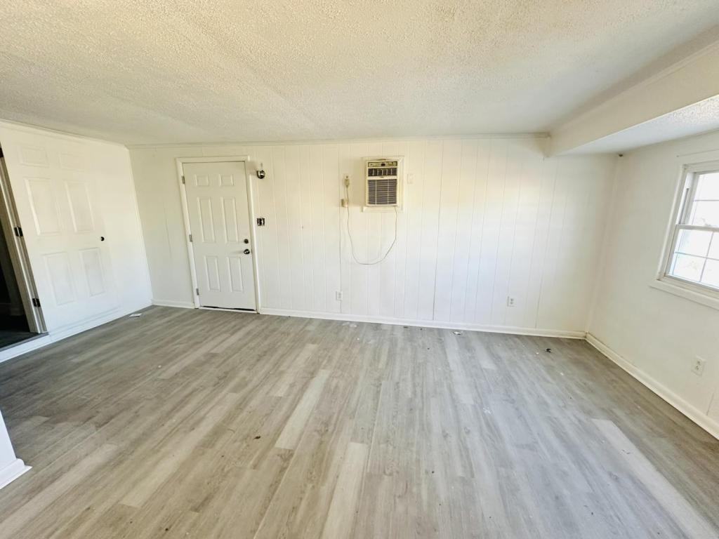 4605 Patriot Ln - Photo 7 of 16