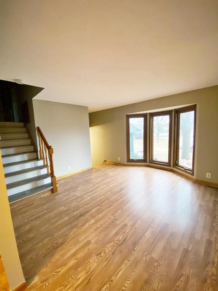 6337 N 115th Avenue Cir - Photo 2 of 43