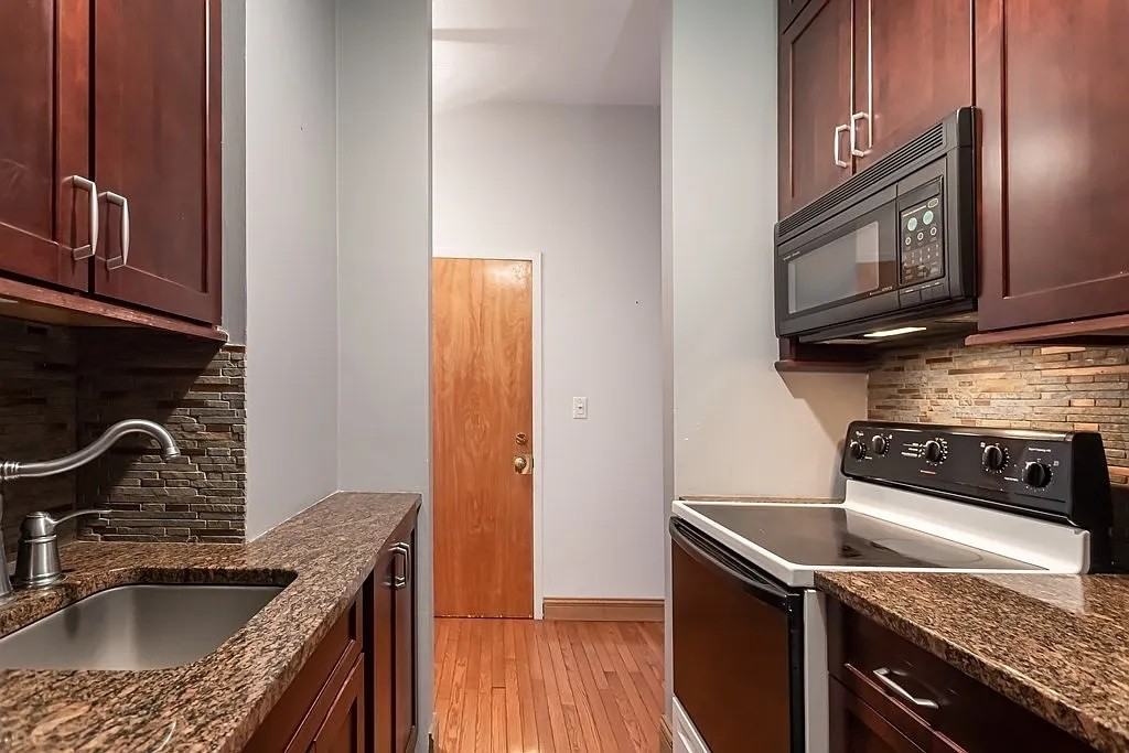 122 Chandler St #B - Photo 7 of 8