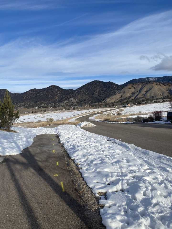 189 Redstone Dr - Photo 3 of 16