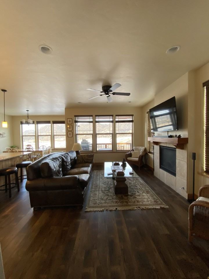 189 Redstone Dr - Photo 5 of 16