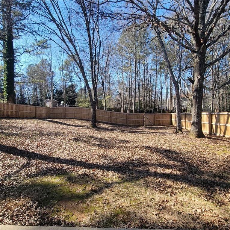 4061 Keheley Glen Dr Ne - Photo 3 of 18