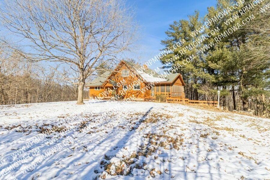 1113 193rd St - Photo 2 of 29