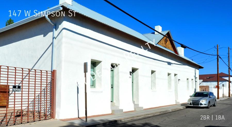 147 W Simpson St - Photo 3 of 38