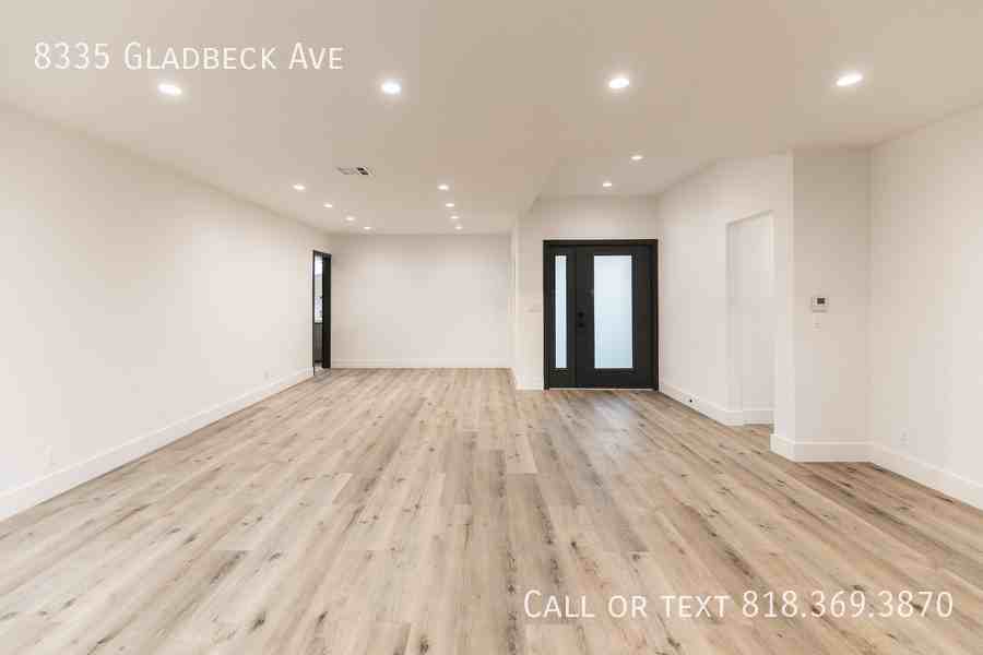 8335 Gladbeck Ave - Photo 7 of 28