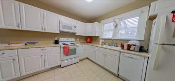 featured image of 531 Moro St