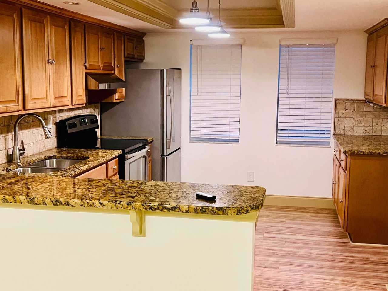 509 Se 5th Ave - Photo 4 of 19