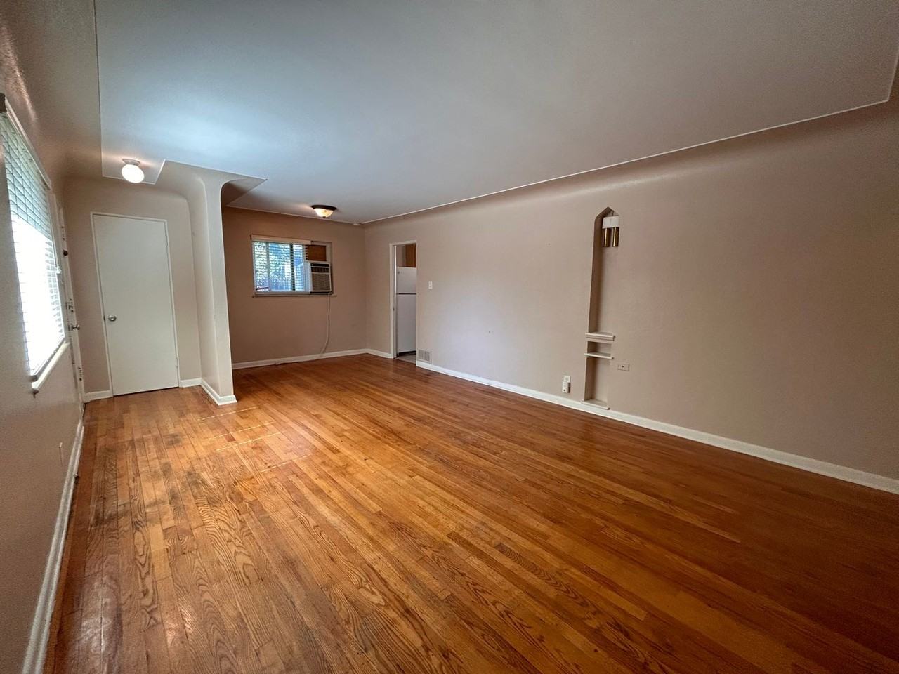 3141 W 21st Ave - Photo 6 of 34