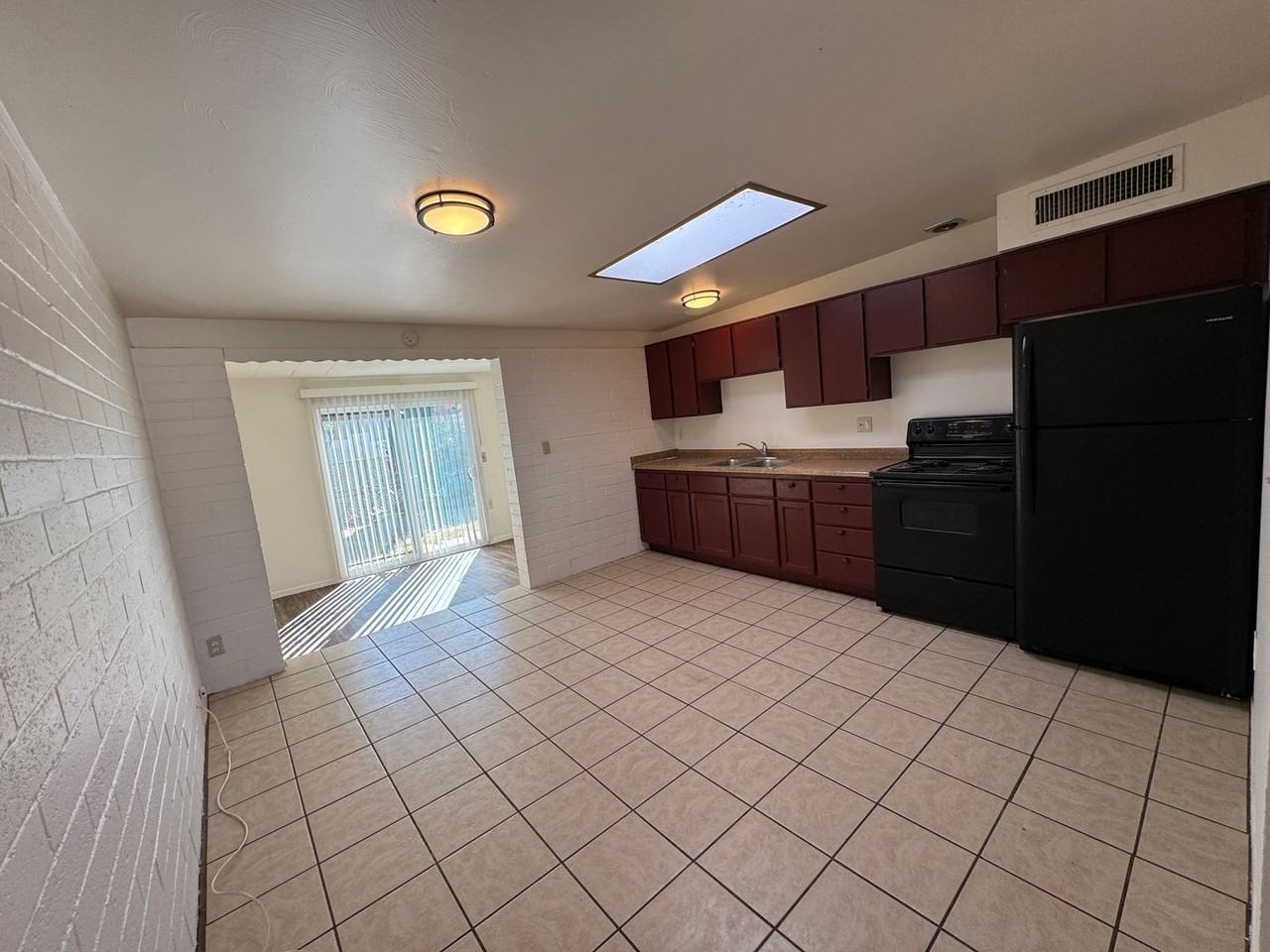 7467 E Desert Spring Dr - Photo 4 of 40