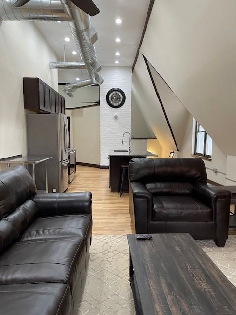 118 Main St #5 - Photo 3 of 12