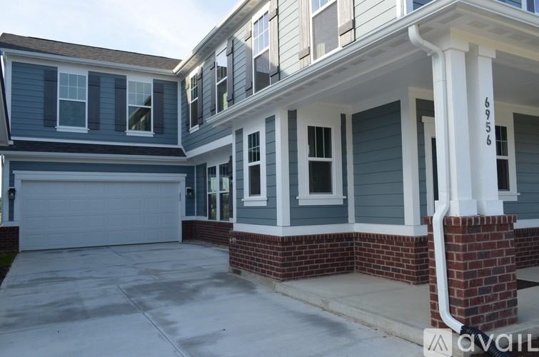 6956 Pickett Pl #NA - Photo 7 of 50