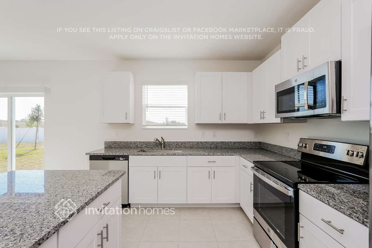 11551 Lavender Loop - Photo 7 of 18