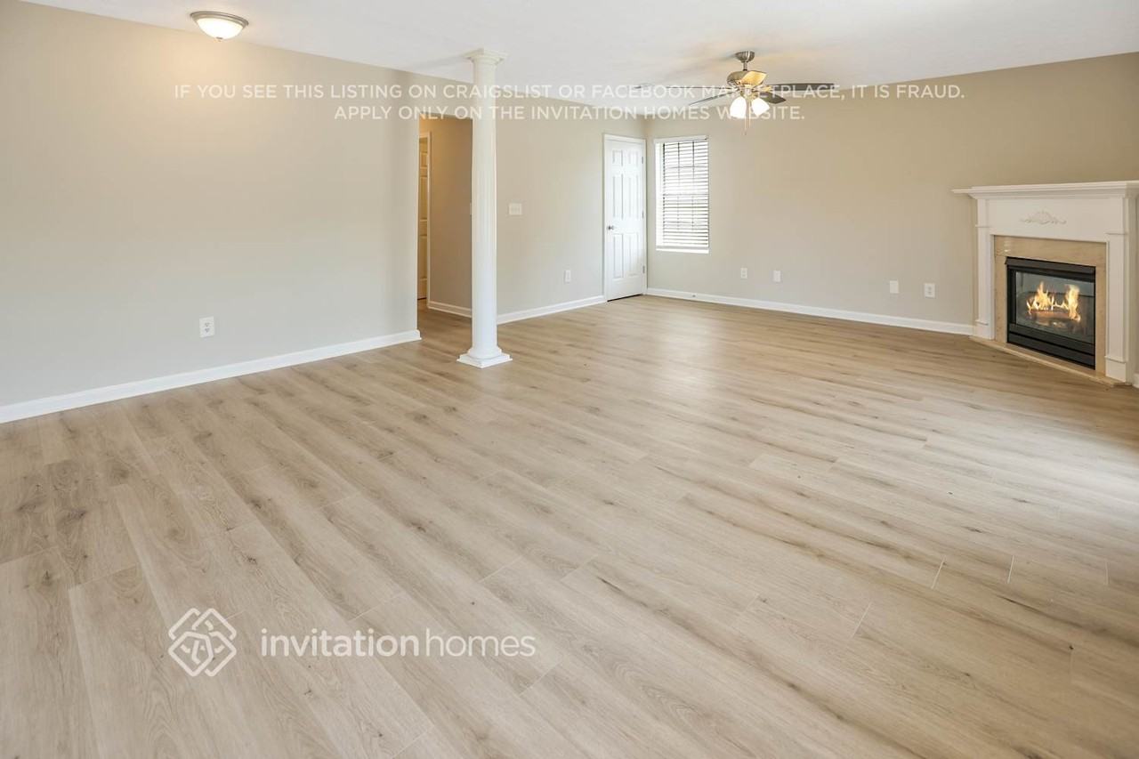 6175 Flagstaf Walk - Photo 2 of 21