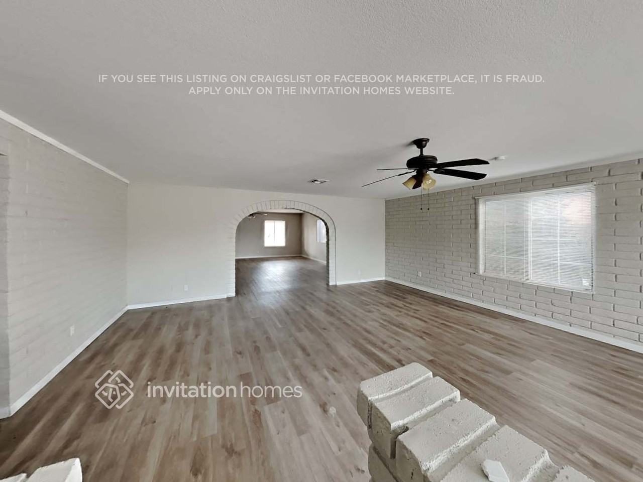 3529 W Chambers St - Photo 3 of 20