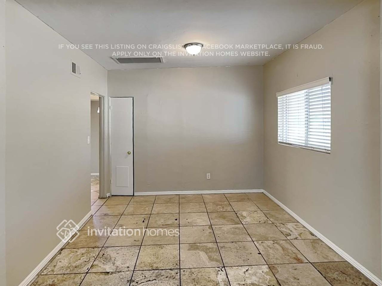 4215 N 27th Dr - Photo 3 of 18