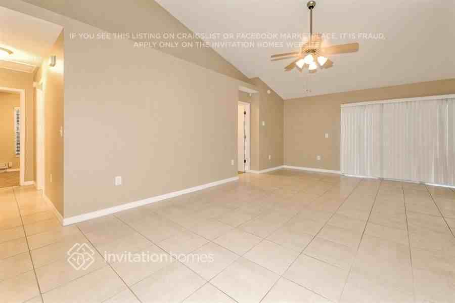 3405 5th Dr W - Photo 2 of 14