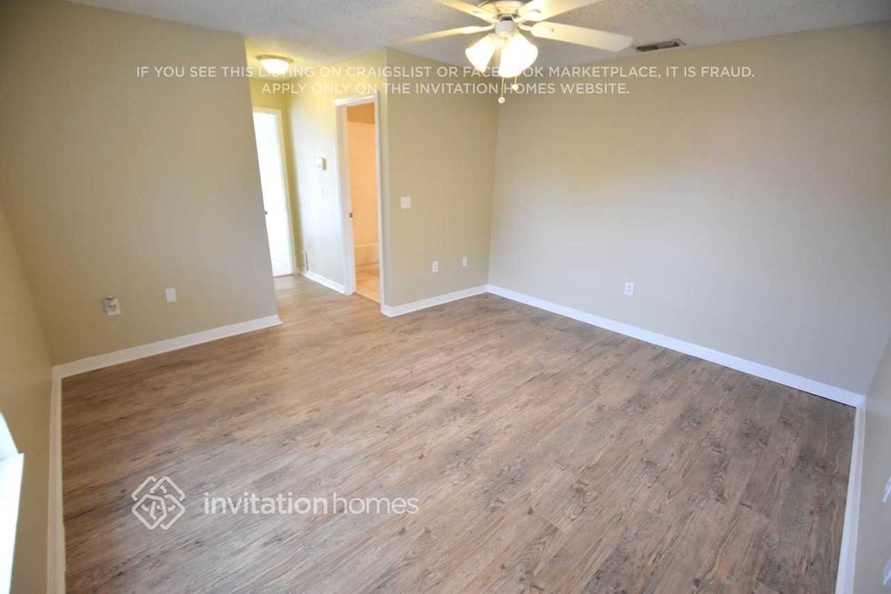 3405 5th Dr W - Photo 4 of 14