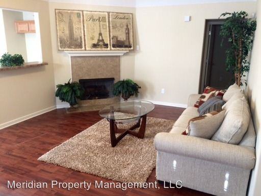 1025 Crayton Ridge Dr - Photo 3 of 8