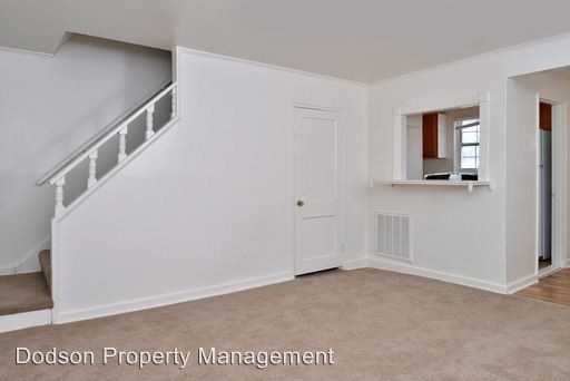 Colonial Court Townhomes - Photo 2 of 24