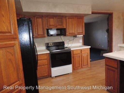 310 S County Line Rd - Photo 3 of 21