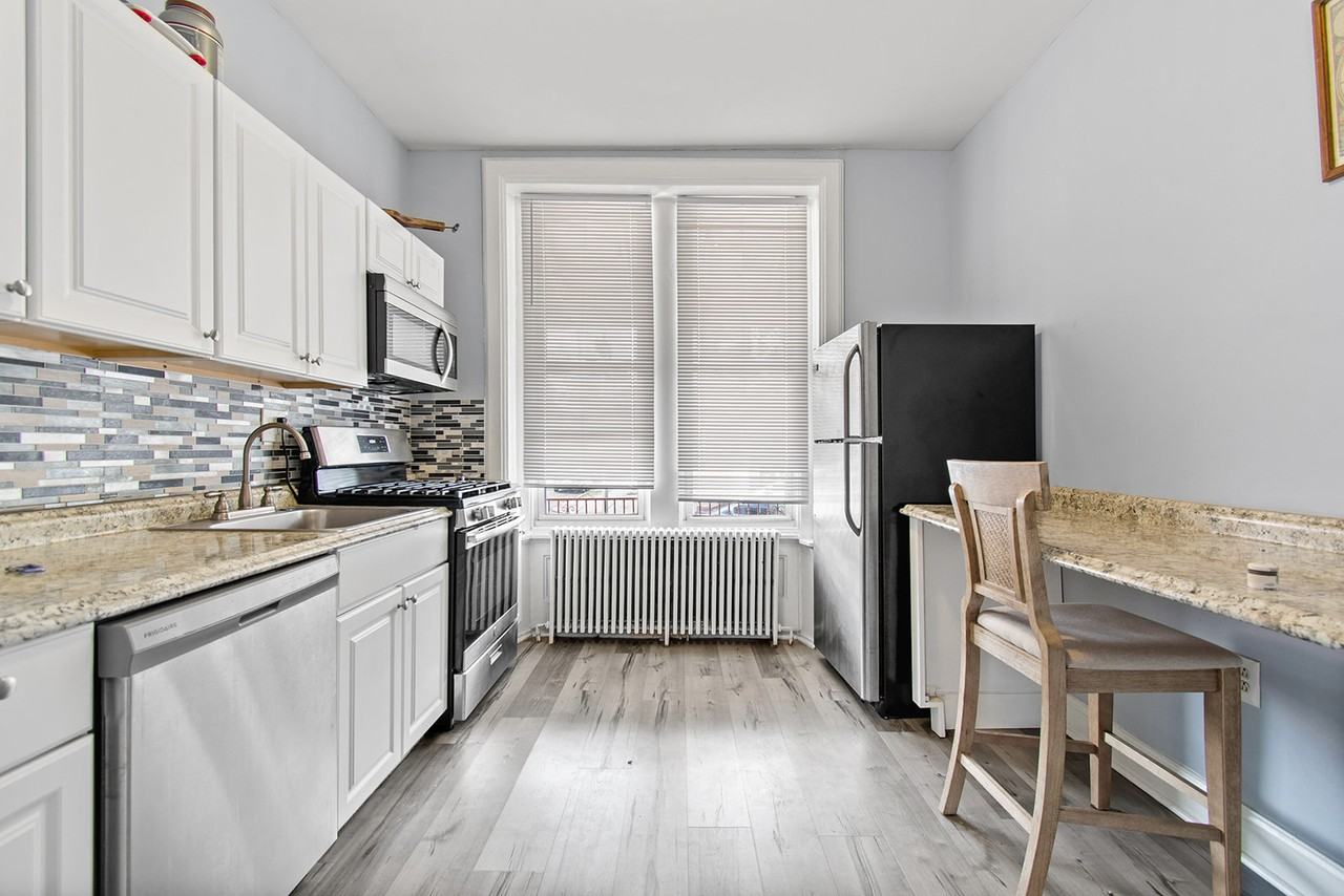 1101 North 41st Street #1 - Photo 4 of 17