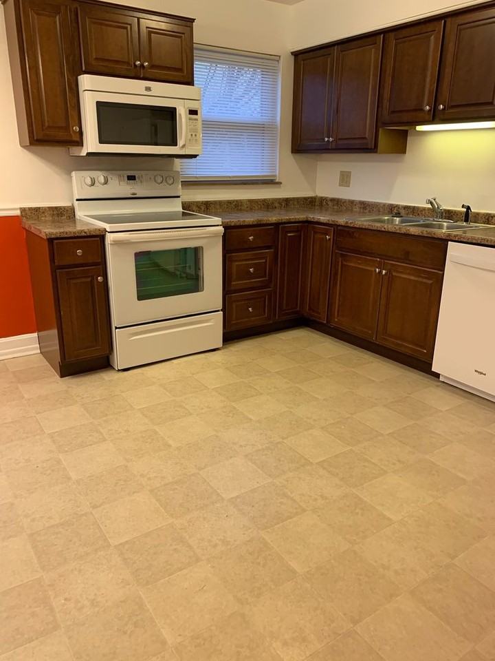 3332 Gerold Dr - Photo 7 of 41