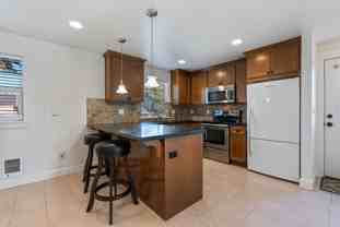 216 Ne Tillamook St #B - Photo 1 of 1