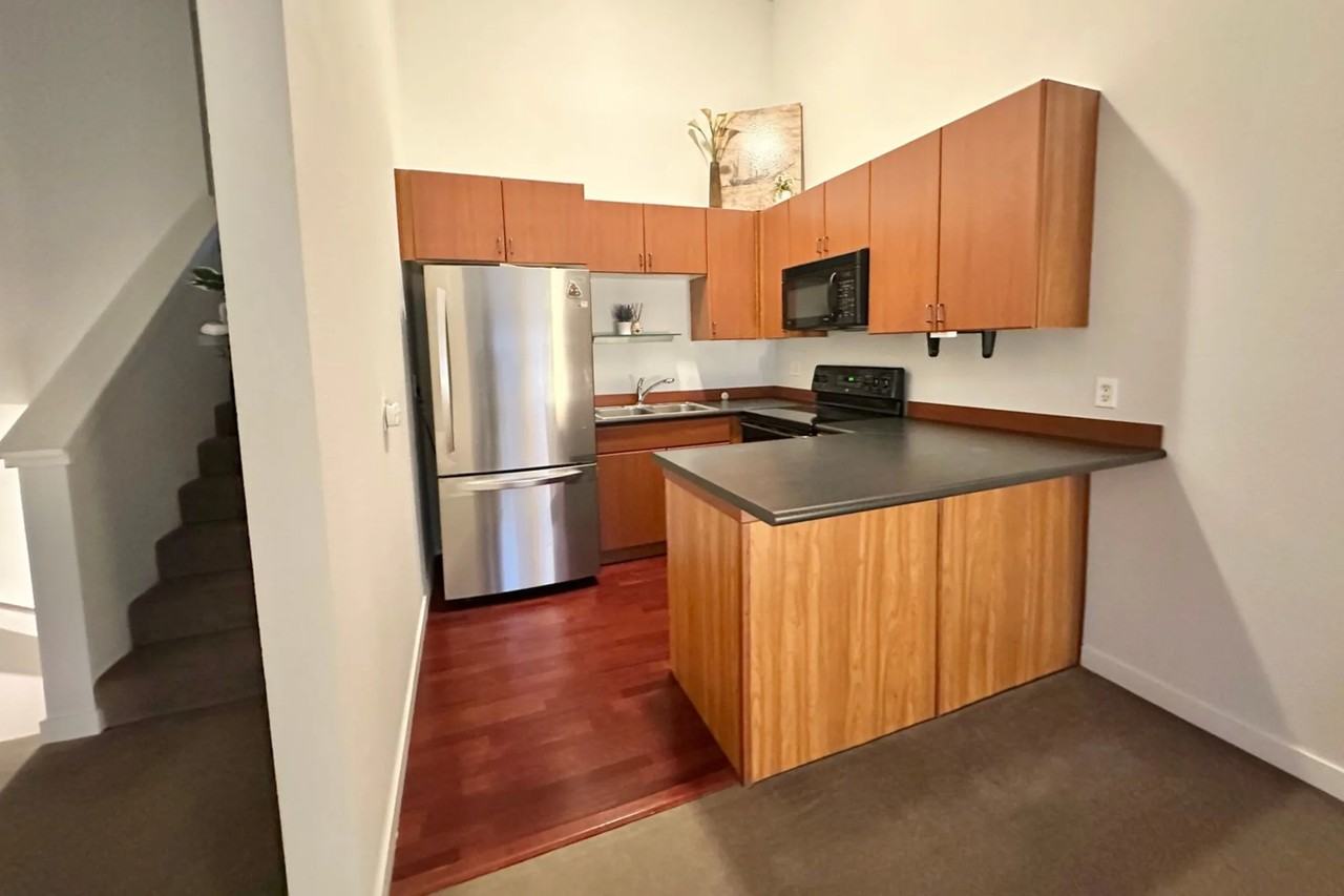 7307 Sand Point Way Ne - Photo 2 of 16