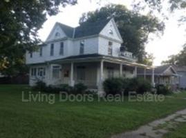 featured image of 15 Jackson Ave #3