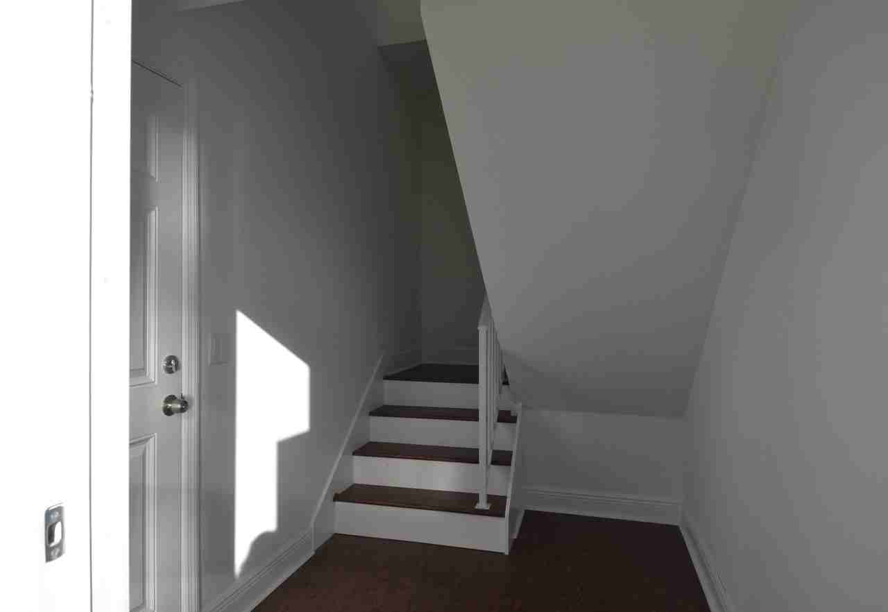 5728 Biscayne Ct - Photo 2 of 25