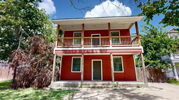 featured image of 821 Avenue B