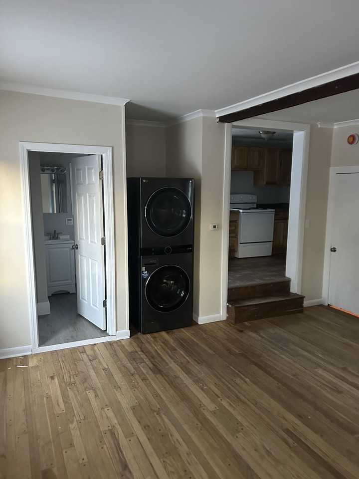 16 Winter Street - Photo 2 of 9