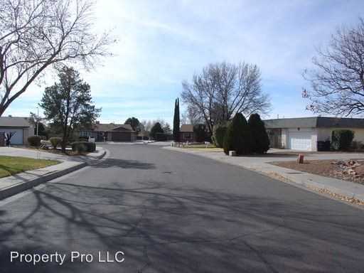 3829 Westerfeld Dr NE - Photo 2 of 23