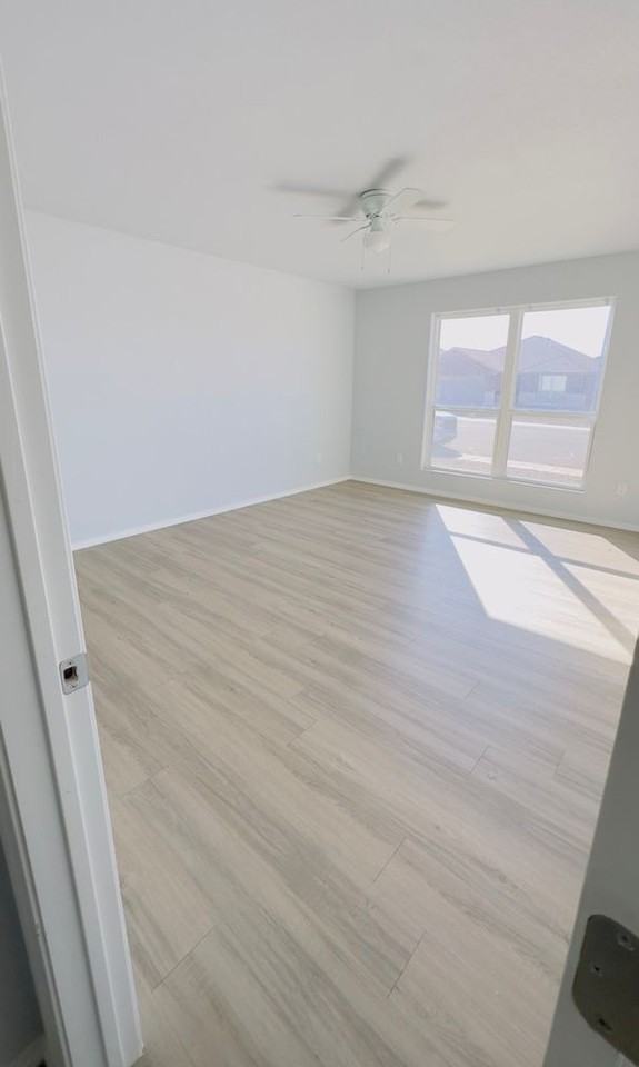 1641 Wrigley Dr - Photo 7 of 9