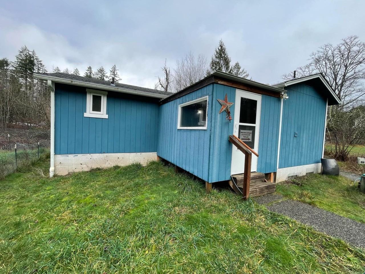 312 Key Peninsula Hwy Nw - Photo 2 of 38